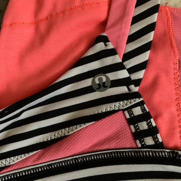 Lululemon Sports Bra - Picture 3 of 7